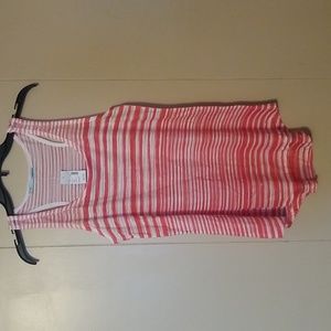 Womens Maurcies racerback tank top size medium